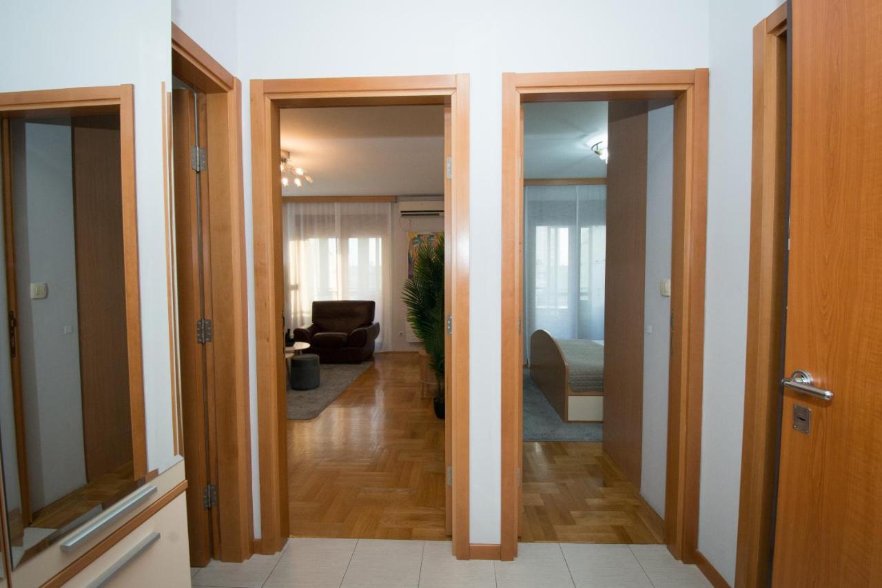City Nest Apartment Подгорица Екстериор снимка
